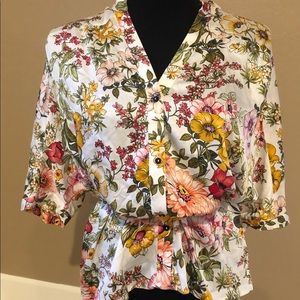 💐💐Zara collection  floral blouse💐(M)